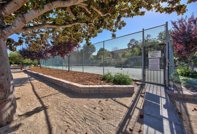 19115 Creekside Place, Salinas CA: https://media.crmls.org/mediaz/c72d9cce-adf3-4479-a738-9a3e1bcbdf1c.jpg
