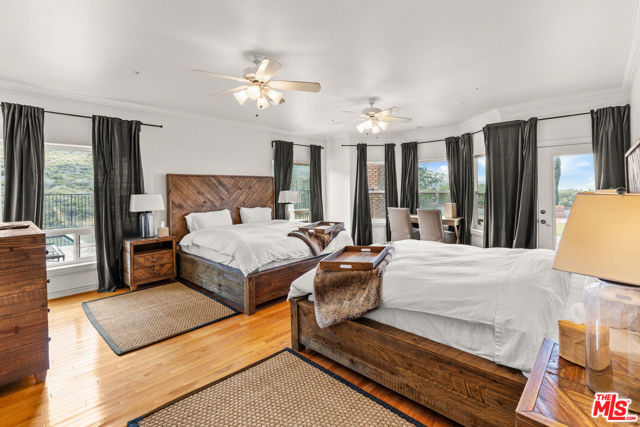 Image 44 of 59 For 28765 Pine Canyon Road