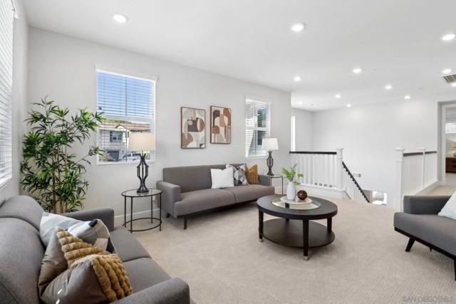 941 Lindbergh Dr, San Marcos CA: https://media.crmls.org/mediaz/c72e457e-15f5-43db-989d-bccce770145f.jpg
