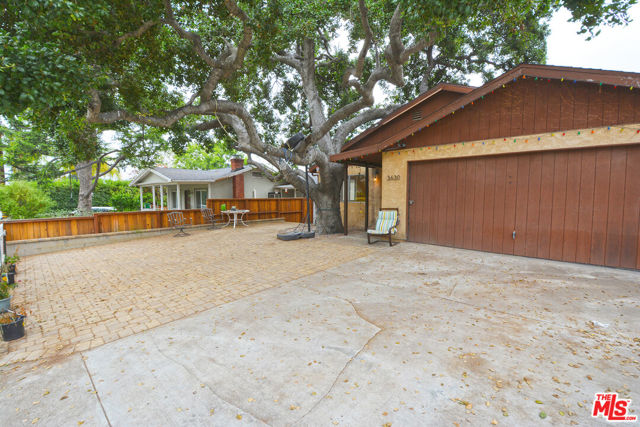 3630 2nd Avenue photo 6