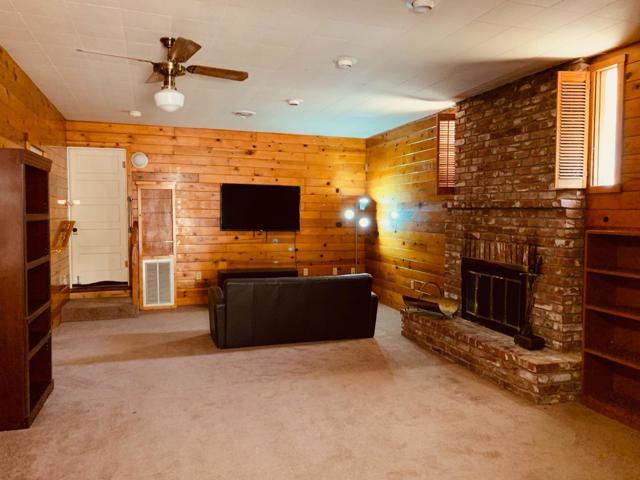 510 Bassett Street, King City CA: https://media.crmls.org/mediaz/c72efb92-419e-404f-8385-8e3b77bfe482.jpg
