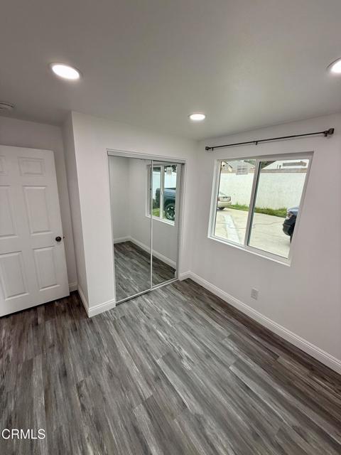 1840 #2 Lookout Drive, Oxnard CA: https://media.crmls.org/mediaz/c72f38ec-4a4f-42ba-ae41-724d07d6f0dd.jpg