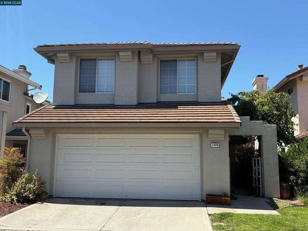 1029 Lakeridge Pl