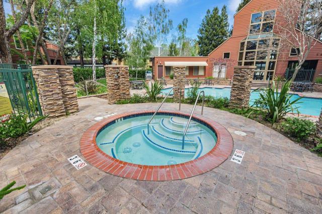 Image 37 of 43 For 1114 Yarwood Court