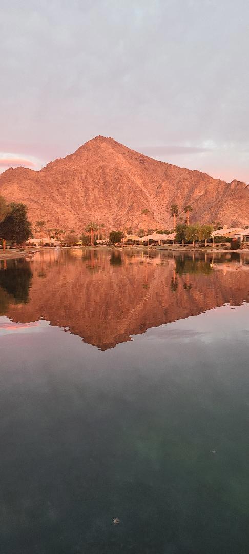 48538 Via Amistad, La Quinta CA: https://media.crmls.org/mediaz/c72fd882-775c-4a0a-b449-209a8dcfa52b.jpg