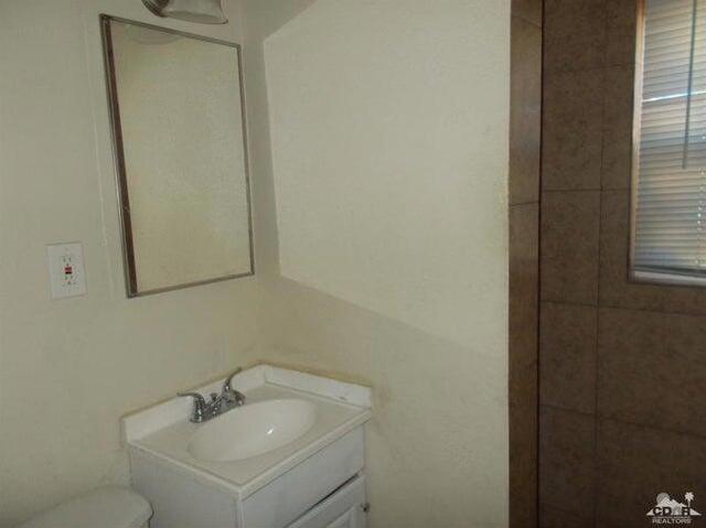 66399 5th Street, Desert Hot Springs CA: https://media.crmls.org/mediaz/c731218c-d168-4668-921b-2ec117e04e6b.jpg
