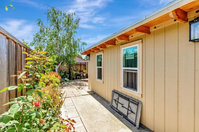 8180 Forest Street, Gilroy CA: https://media.crmls.org/mediaz/c7313e6e-cc5f-4e9f-b147-1deff3424ab0.jpg