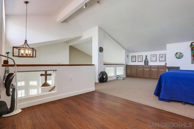 3367 Malta Way, Oceanside CA: https://media.crmls.org/mediaz/c731ad57-7832-4a4d-a069-0b8209e59199.jpg