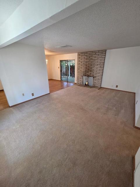 405 N Santa Ana Street, Los Banos CA: https://media.crmls.org/mediaz/c7322c47-47a1-4b86-82e3-399d1dbc8774.jpg