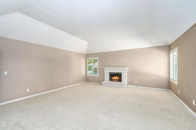 3041 Three Springs Drive, Westlake Village CA: https://media.crmls.org/mediaz/c732d489-025a-424b-9d17-a96afa1d4f47.jpg