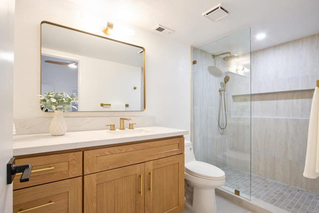 Image 25 of 53 For 41690 Woodhaven Drive