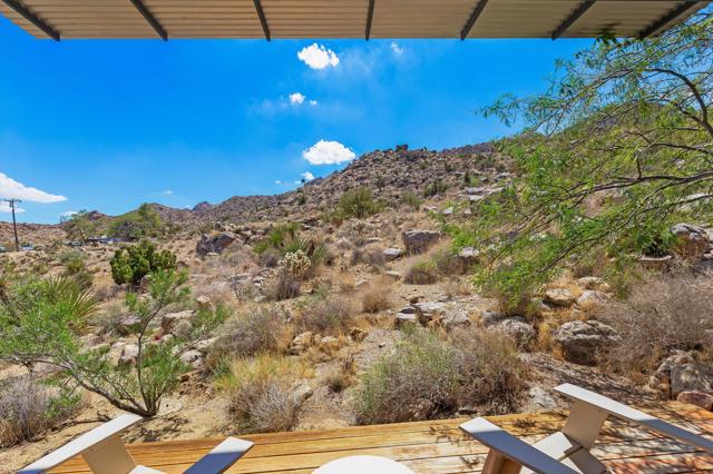 8744 Star Lane, Joshua Tree CA: https://media.crmls.org/mediaz/c7357175-4a48-4350-a53e-64a41d6e8d7a.jpg
