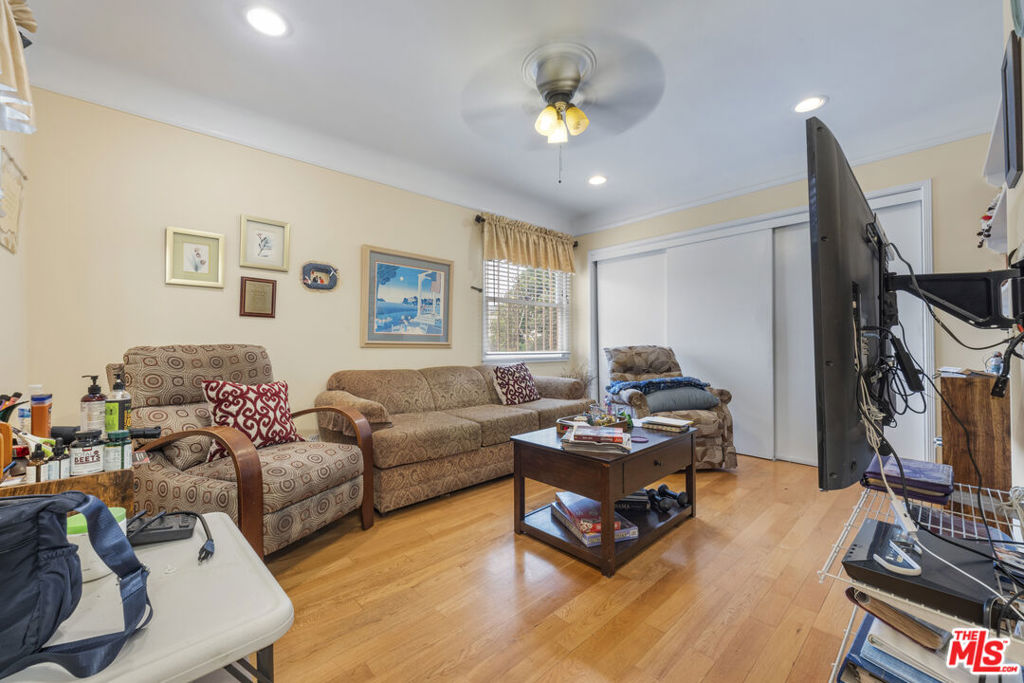 MLS #25620613 image #25