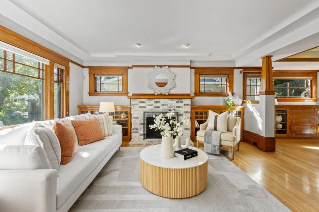 221 Grand Street, Redwood City CA: https://media.crmls.org/mediaz/c73698b1-c990-4dce-a11f-e6b5ce7acd12.jpg