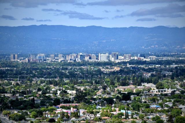 14990 Garcal Drive, San Jose CA: https://media.crmls.org/mediaz/c7373672-0d39-4081-9a26-5b616e01e5c4.jpg