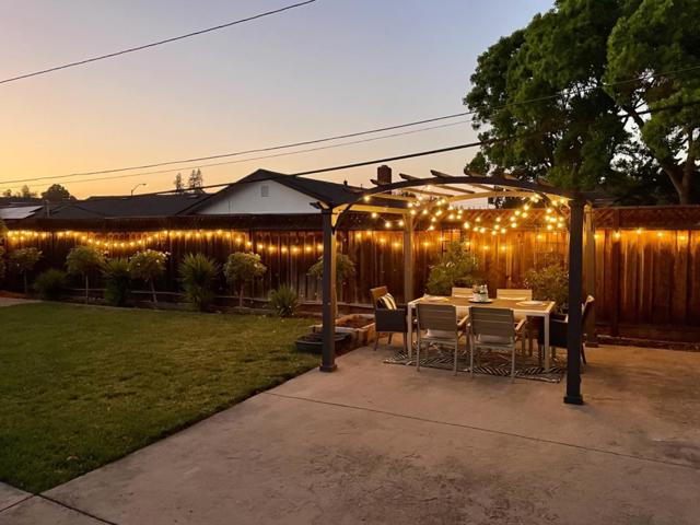 2371 Monroe Street, Santa Clara CA: https://media.crmls.org/mediaz/c7377c87-7434-42be-82e0-1a3739d2d79b.jpg