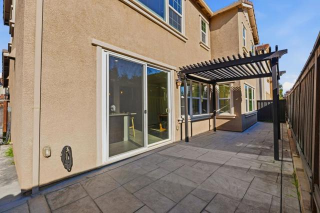 1512 Hayden Street, Hayward CA: https://media.crmls.org/mediaz/c7378568-8520-41de-bd85-cf01b800307e.jpg