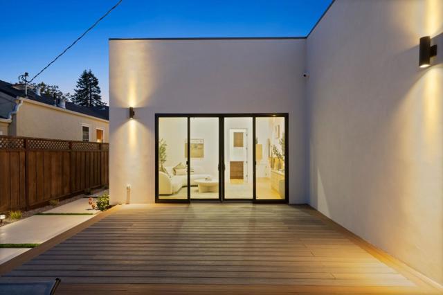1025 Walnut Street, San Carlos CA: https://media.crmls.org/mediaz/c737b968-17a4-4bc3-a93b-ba66ce07e29a.jpg