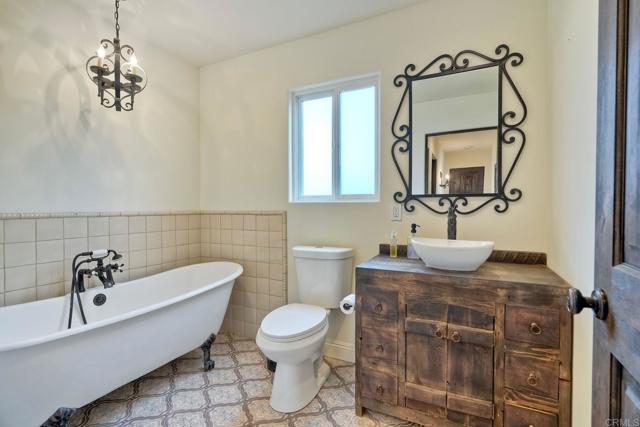 Detail Gallery Image 24 of 49 For 1007 Eolus Ave, Encinitas,  CA 92024 - 7 Beds | 5 Baths