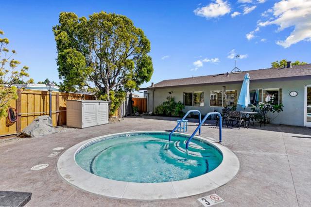 4160 Jade Street, Capitola CA: https://media.crmls.org/mediaz/c738f682-babf-4e96-858a-e8824efd2f4d.jpg