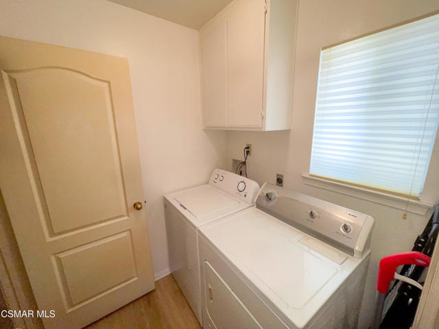 5964 Ruthwood Drive, Calabasas CA: https://media.crmls.org/mediaz/c73930c3-1f9f-4f69-89c4-e1c57151a636.jpg