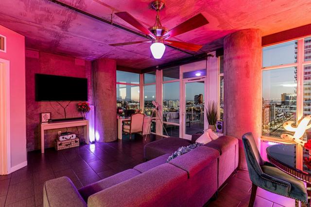 1080 Park Boulevard # 815, San Diego, California 92101, 2 Bedrooms Bedrooms, ,2 BathroomsBathrooms,Residential Lease,For Rent,1080 Park Boulevard # 815,CRPTP2502319