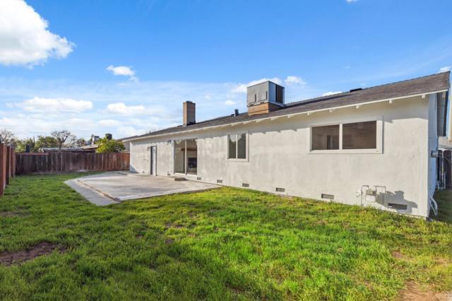 1500 Brixton Lane, Modesto CA: https://media.crmls.org/mediaz/c73ab9bc-e3d7-4531-977a-1589a41b8bb3.jpg