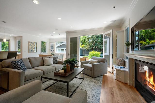 1509 Los Montes Drive, Burlingame CA: https://media.crmls.org/mediaz/c73bd327-955b-420c-9c75-27bffd07455a.jpg