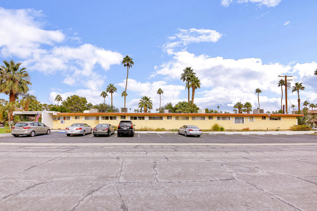 350 Chino Canyon Road, Palm Springs, CA 92262