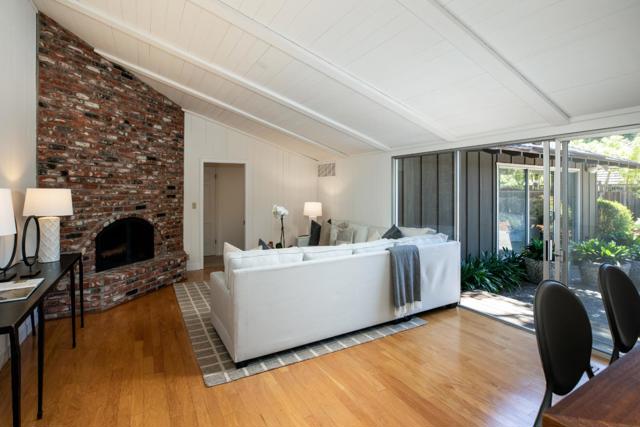 369 Lennox Avenue, Menlo Park CA: https://media.crmls.org/mediaz/c73e7584-7ca3-4847-b167-d9a86aec0ceb.jpg