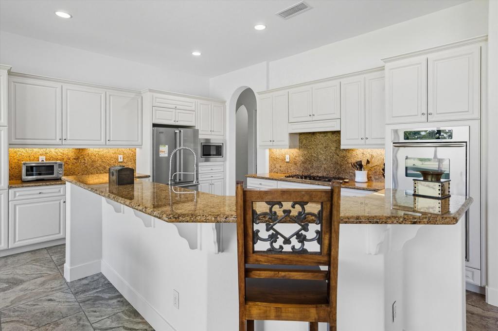 MLS #219136865DA image #17