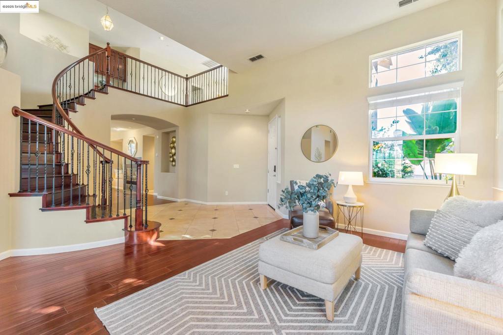 MLS #41105200 image #12