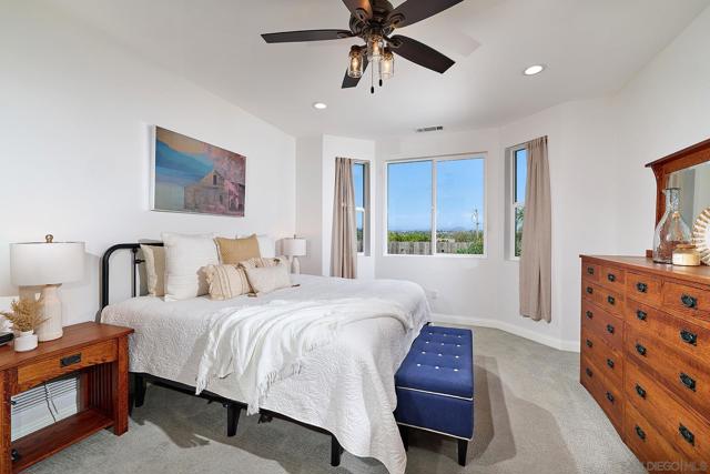 3703 Tomahawk Ln, San Diego CA: https://media.crmls.org/mediaz/c741cf55-9ea3-4886-9ccb-caf82b7c6cca.jpg