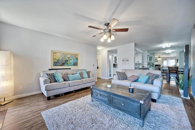 1721 Melrose Ave, Chula Vista CA: https://media.crmls.org/mediaz/c7433d9e-8083-44b8-b6d5-fa35dde30a88.jpg