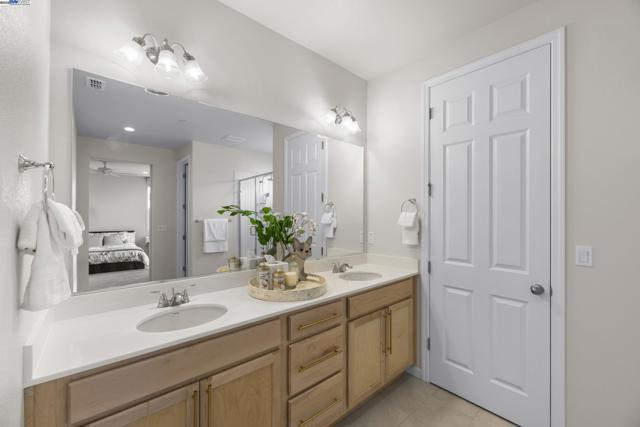 257 E Terra Mia Ave, Mountain House CA: https://media.crmls.org/mediaz/c743434a-6c25-46d8-bf9d-e36bfd34e432.jpg