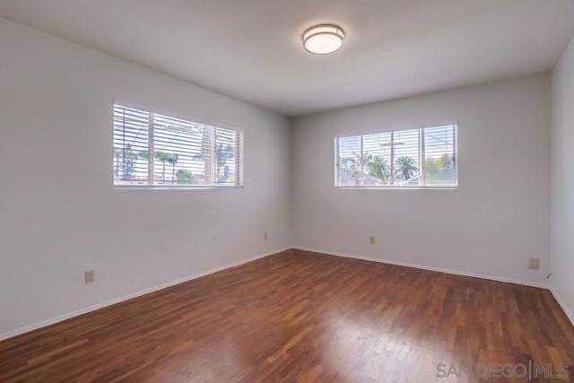 349 351 G Avenue, Coronado CA: https://media.crmls.org/mediaz/c7472878-a067-494d-8186-86868a5badf5.jpg