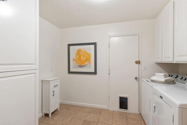 1163 Lomitas Ave, Livermore CA: https://media.crmls.org/mediaz/c747cf64-87e9-4682-b096-fd4e749aa506.jpg