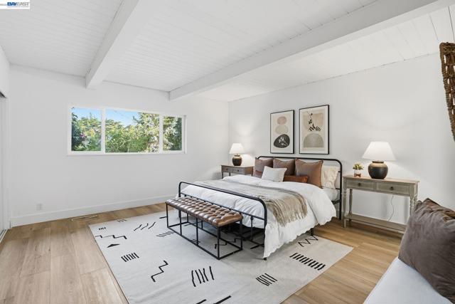 Image 9 of 26 For 1631 Arlington Blvd