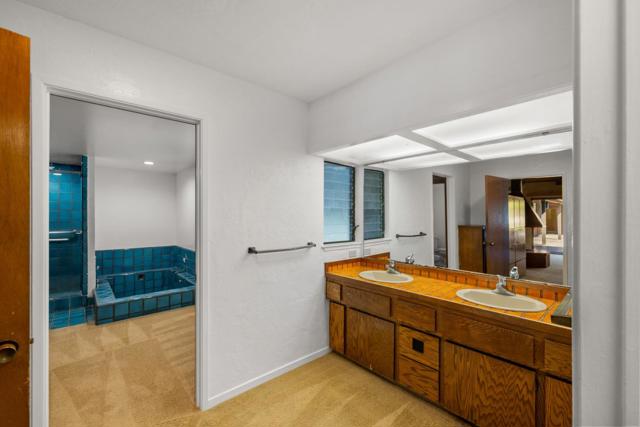 1474 Deer Flat Road, Monterey CA: https://media.crmls.org/mediaz/c7490f1d-fc97-45a4-a0ba-e42e2e622914.jpg