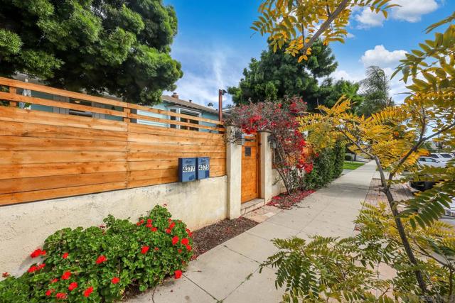 4375 77 Arizona St, San Diego CA: https://media.crmls.org/mediaz/c74c9543-a9ef-4870-9aba-9beee1147a8d.jpg