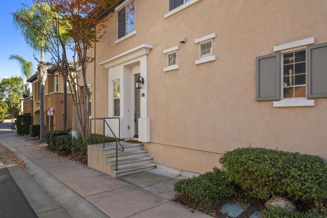 Detail Gallery Image 7 of 65 For 2753 Bellezza, San Diego,  CA 92108 - 3 Beds | 2/1 Baths