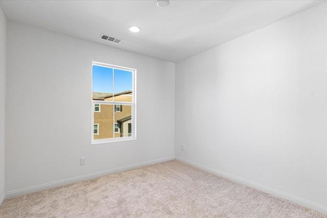 8608 Amherst St, Santee CA: https://media.crmls.org/mediaz/c74fab7f-5c6b-4fd8-ac9f-c9d00319b379.jpg