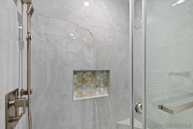4007 Crown Point Drive, San Diego CA: https://media.crmls.org/mediaz/c74fec5f-3651-46a4-bd12-c9470877206a.jpg