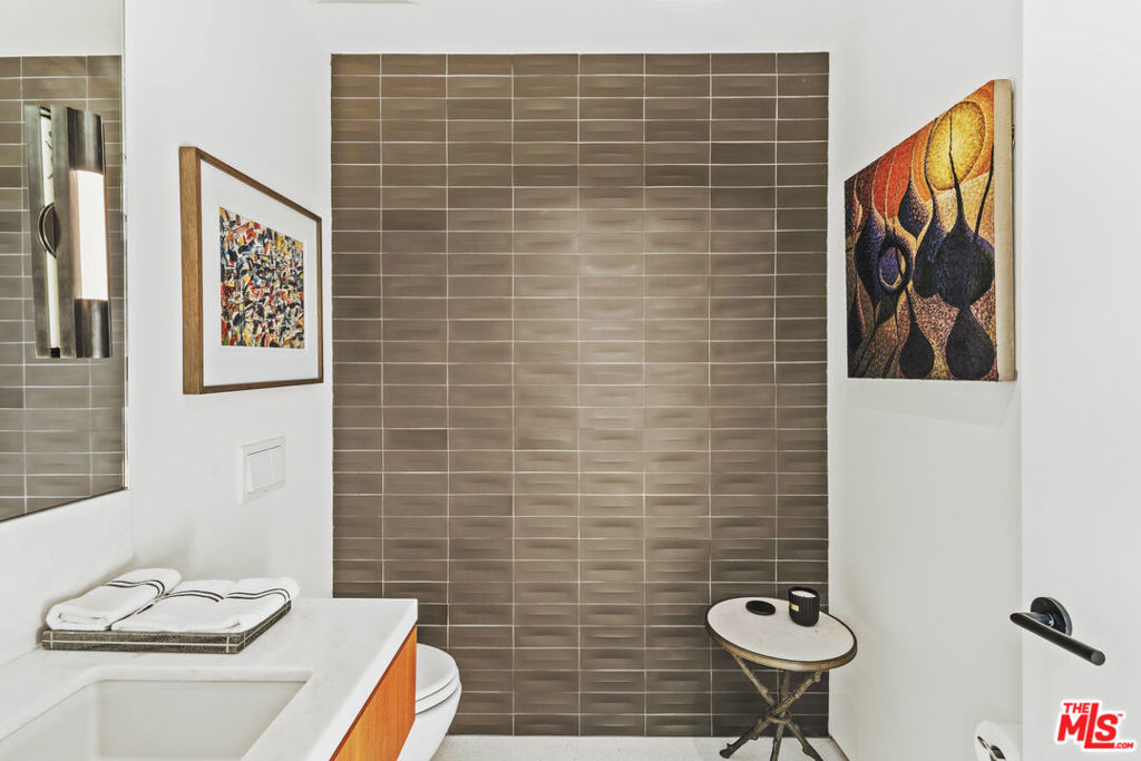 MLS #25561285 img 19