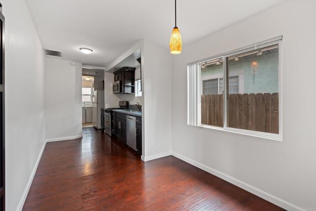 4239 35Th Street, San Diego CA: https://media.crmls.org/mediaz/c750f955-ebbf-40d8-bc55-516b6de0bc36.jpg