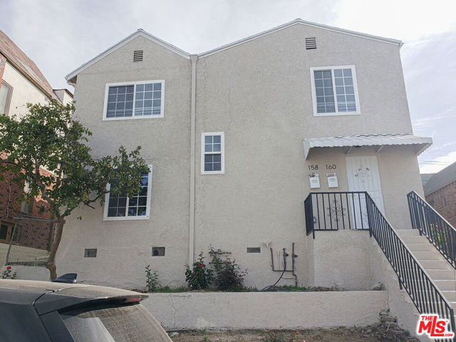 158 N Edgemont Street, Los Angeles CA: https://media.crmls.org/mediaz/c7513551-aebc-4c63-bd52-cd33c1bfff06.jpg