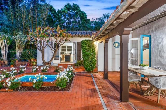 7316 Encelia Dr., La Jolla CA: https://media.crmls.org/mediaz/c7514757-d885-4fa9-ba4f-74c2c1a67e8e.jpg