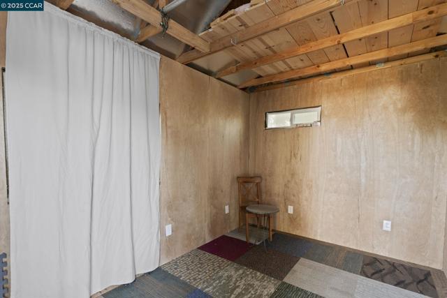 3348 Betty Ln, Lafayette CA: https://media.crmls.org/mediaz/c7519157-e60e-4432-bdcd-ba4613b53bb7.jpg