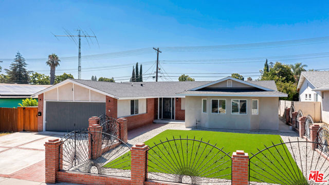 24114 Gilmore Street, West Hills CA: https://media.crmls.org/mediaz/c751e825-a6e1-4bbf-baa5-57865bdba3d7.jpg