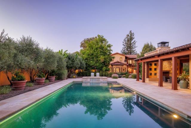 995 Matadero Avenue, Palo Alto CA: https://media.crmls.org/mediaz/c75242e5-b0db-4017-8d0f-34591d78bdab.jpg